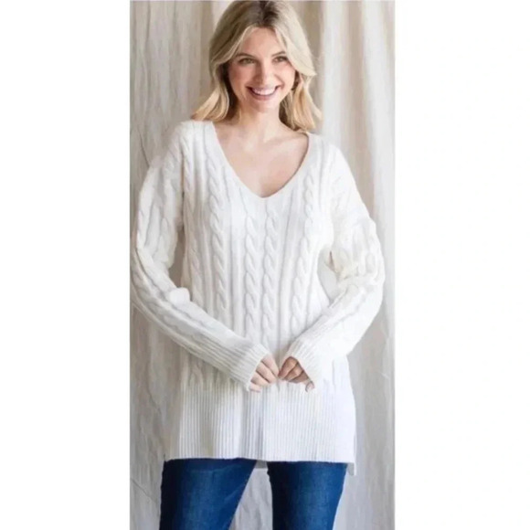 Women's Cream Fall Long Sleeve Sweater - See Last Photo of Actual One - Picture 1 of 4